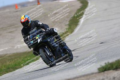 media/Mar-22-2025-TrackDaz (Sat) [[0456df0c41]]/Group B/Session 3 (Outside Grapevine)/
